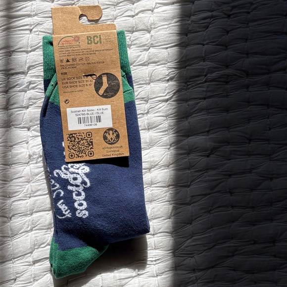 Soctopus Blue and Green Funny Socks - Picture 2 of 6